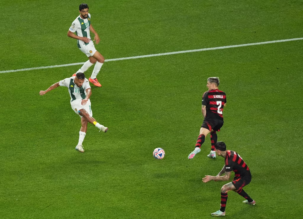 Flamengo Beat ES Tunis 2-0 in the 2025 Club World Cup Opener