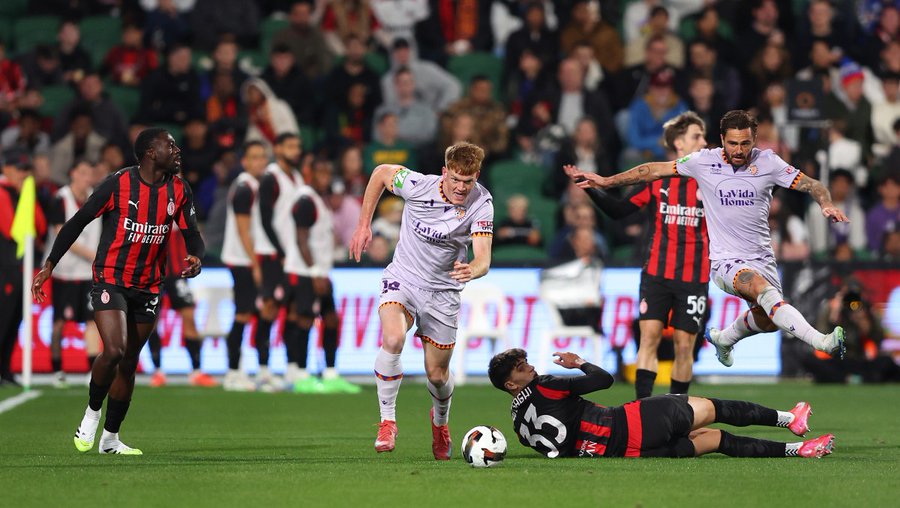 AC Milan Crush Perth Glory 9-0 in Club Friendly