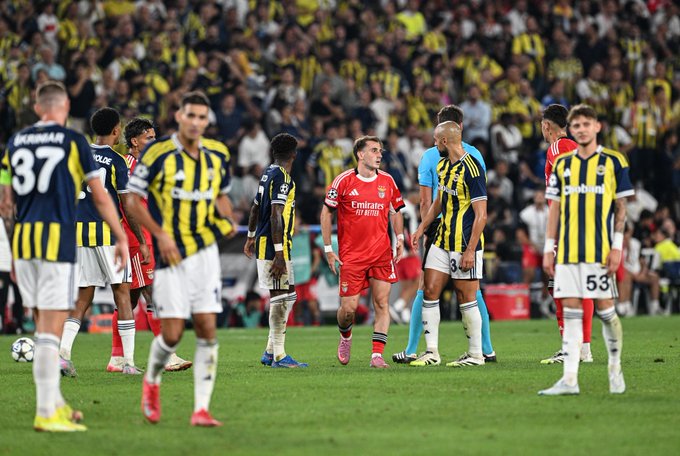 Fenerbahçe vs Benfica UCL Playoff First Leg Ends Goalless