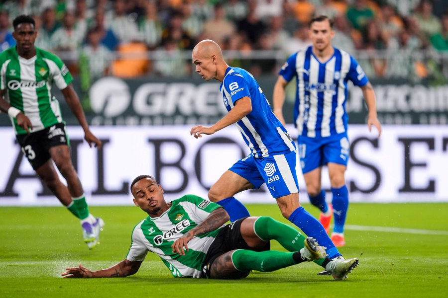 Real Betis Edge Alavés to Seal First La Liga Victory