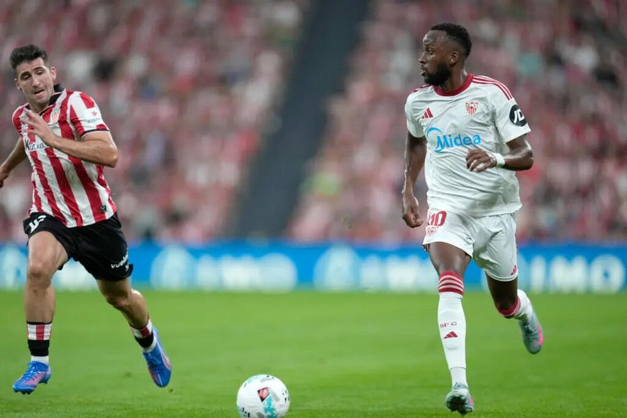 Athletic Club Edge Sevilla 3-2 in a Thrilling La Liga Opener