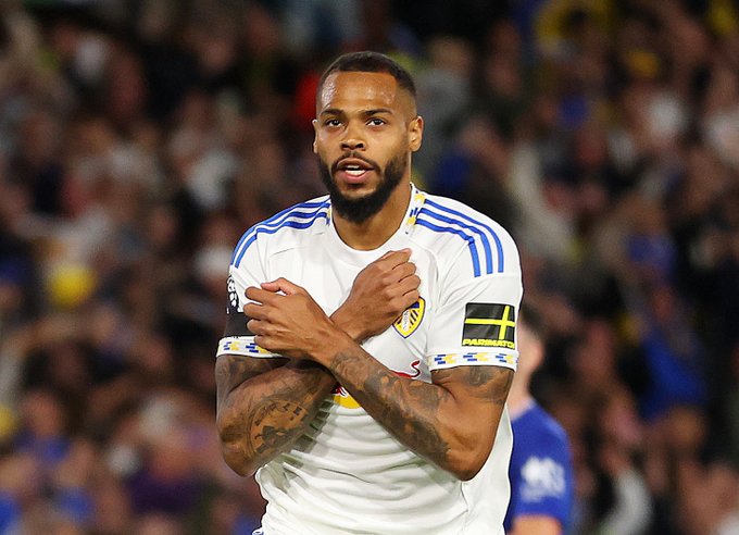 Leeds United Edge Everton in Dramatic Premier League Return