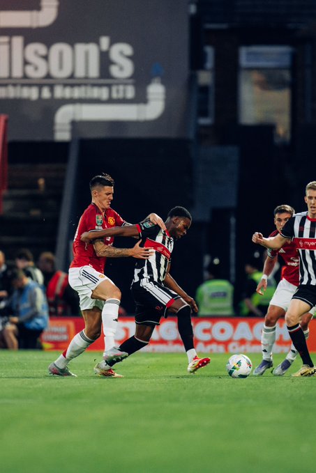 Grimsby vs Man United: EFL Cup Shock After Penalty Shootout