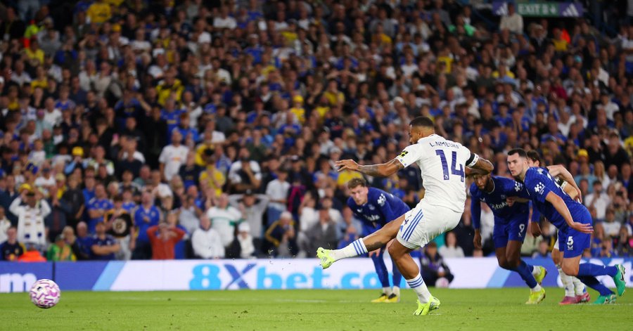 Leeds United Edge Everton in Dramatic Premier League Return
