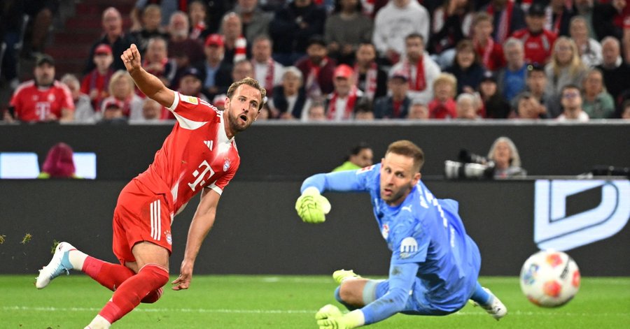 Harry Kane Hat-Trick as Bayern Crush Leipzig 6-0