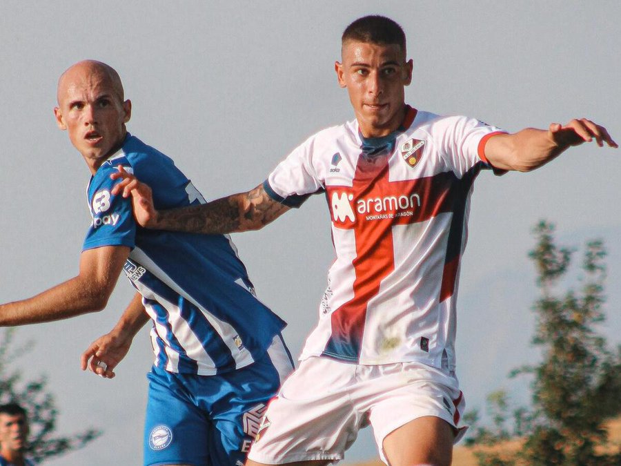Huesca Beat Alaves 1-0 in a Friendly Match
