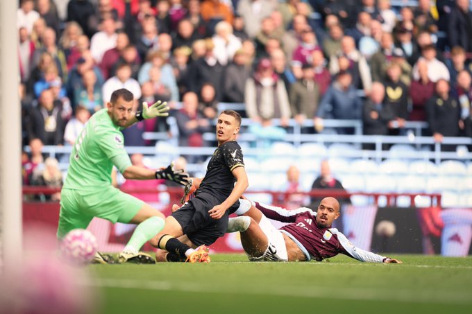 Aston Villa Edge Burnley 2-1 to Continue Remarkable Rise