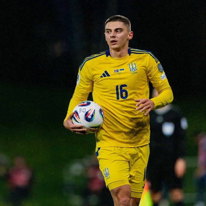 Ukraine Triumphs 2-0 Over Iceland to Reach World Cup Play-offs