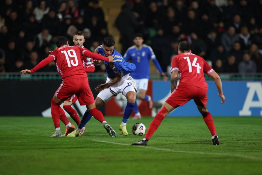 Italy 2-0 Moldova: Late Goals Keep Play-Off Hopes Alive