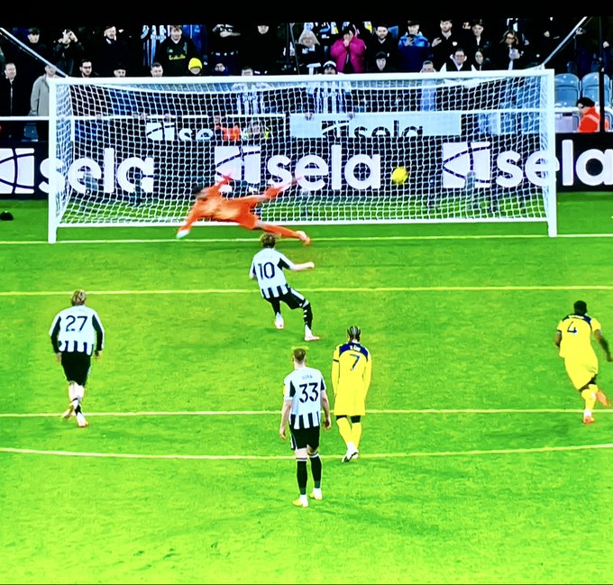 Newcastle vs Tottenham: Dramatic 2–2 Premier League Draw