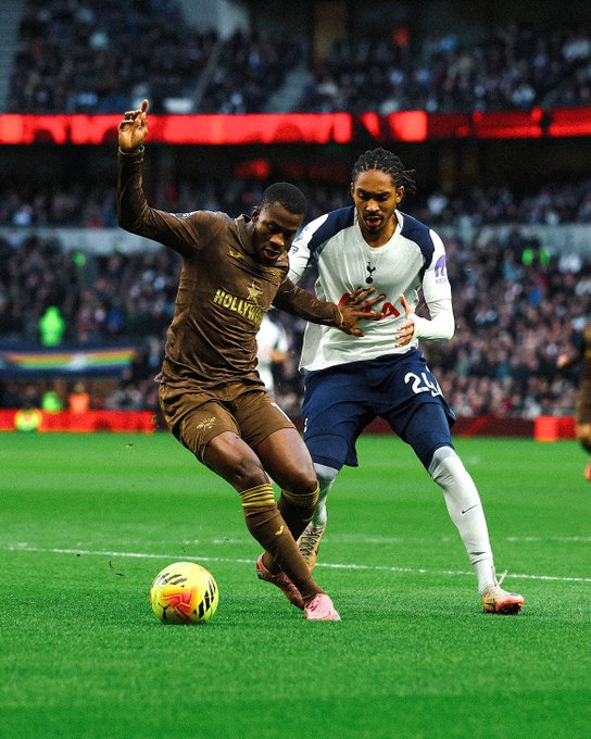 Tottenham Bounce Back With a Confident 2–0 Win Over Brentford
