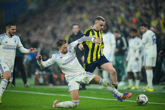 Aston Villa Beat Fenerbahçe 1-0 to Seal Europa League Last-16 Spot