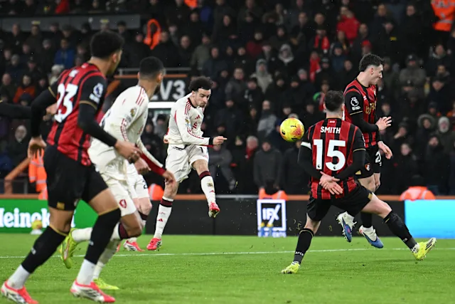 Bournemouth Stun Liverpool 3-2 with Dramatic Last-Minute Winner 