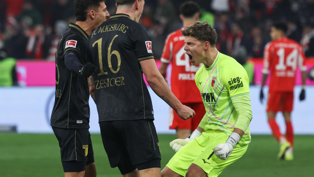 Augsburg Hand Bayern First Bundesliga Defeat of Season