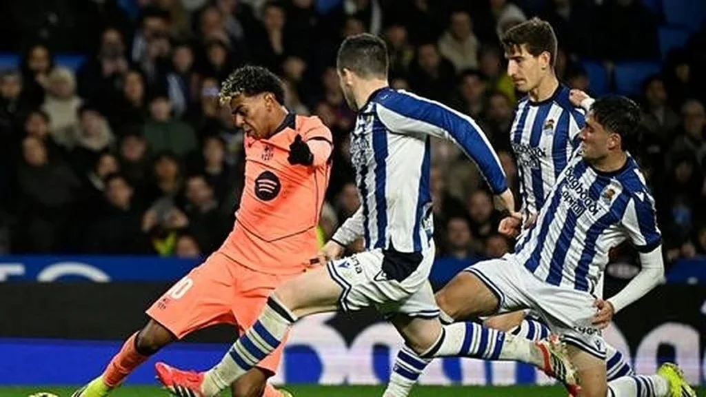 Real Sociedad 2-1 Barcelona: VAR Chaos, Rashford Drama and a Title Twist