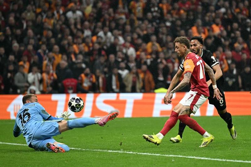 Galatasaray Thrash Juventus 5-2 in UCL Play-Off First Leg – Juve in Trouble