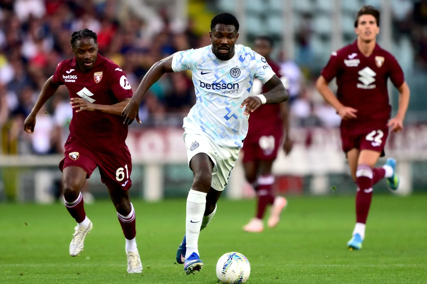 Inter Held by Torino but Close in on Serie A Title as Scudetto Nears