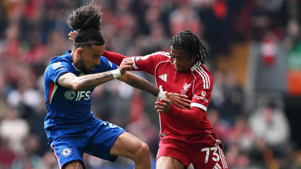 Chelsea Hold Liverpool at Anfield as Blues Fight for European Football