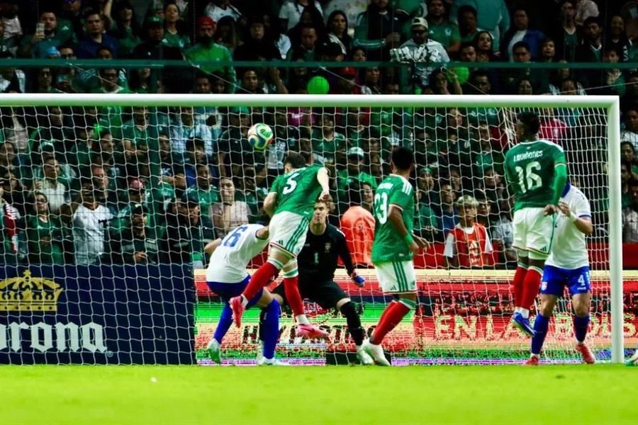 Mexico Crushes Serbia 5-1 to Send World Cup Warning Ahead of 2026