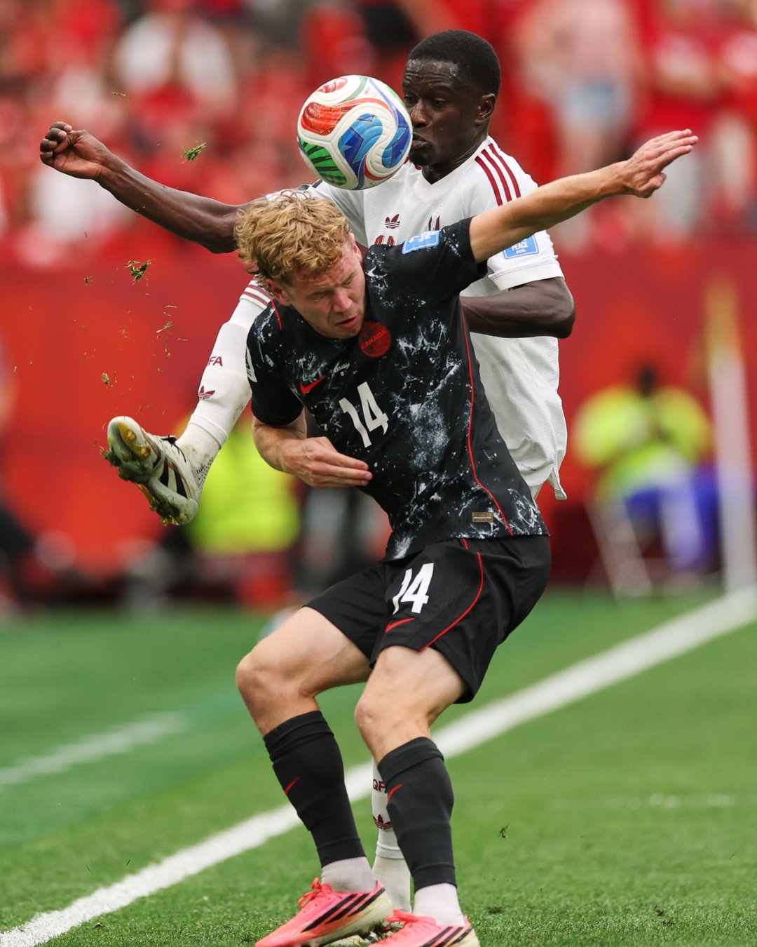 Canada Thrash Qatar 6-0 as Jonathan David Makes World Cup History
