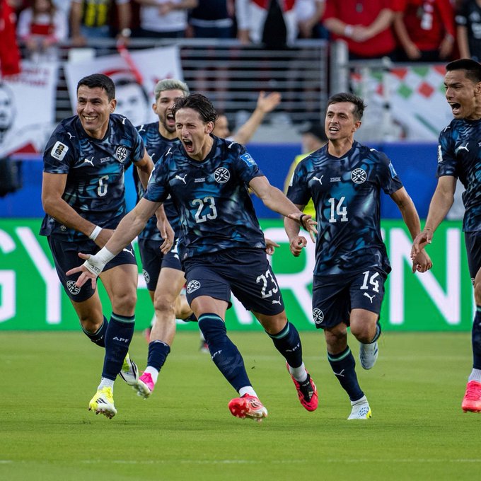 Paraguay Shock Turkey to Boost World Cup Knockout Hopes