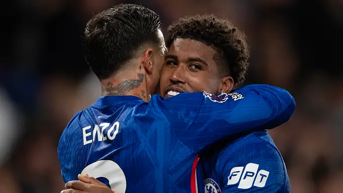 Alejandro Garnacho Set for Chelsea Exit as Blues Demand €50 Million