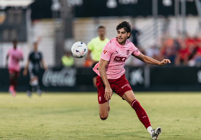 Valencia Beat Eldense 3-0 as First-Half Blitz Seals Friendly Win