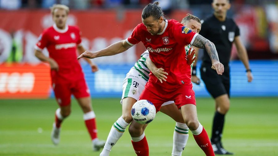 Ferencváros Beat Twente 2-1 in Europa League Qualifier 