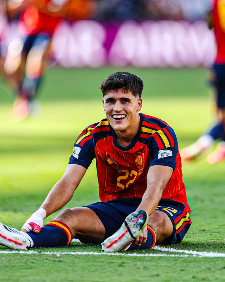Pau Cubarsí Wins FIFA Young Player Award at World Cup 2026