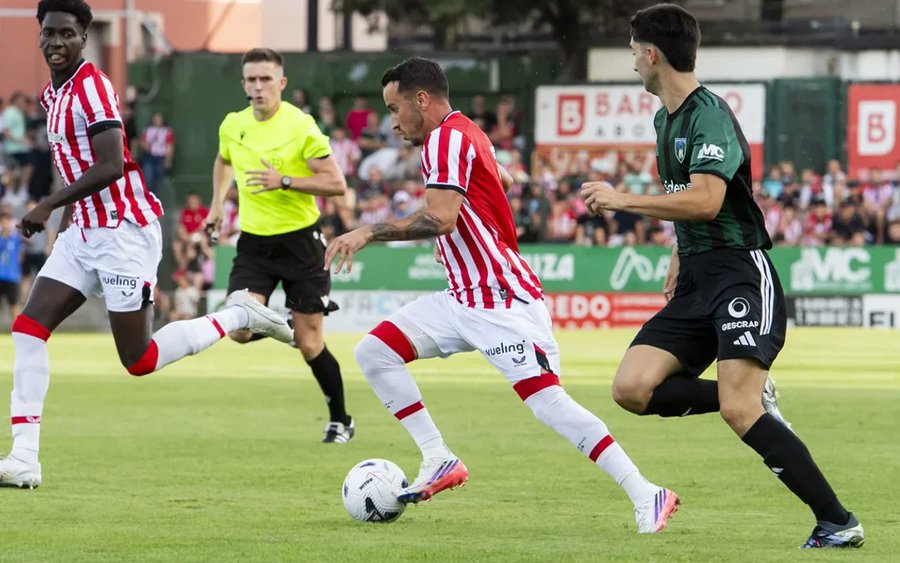 Athletic Bilbao Ease Past Sestao with Comfortable 2-0 Friendly Victory