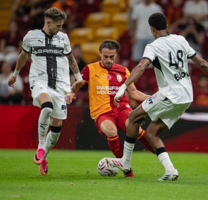 Galatasaray vs Rennes 3-3: Osimhen Scores in Six-Goal Thriller 