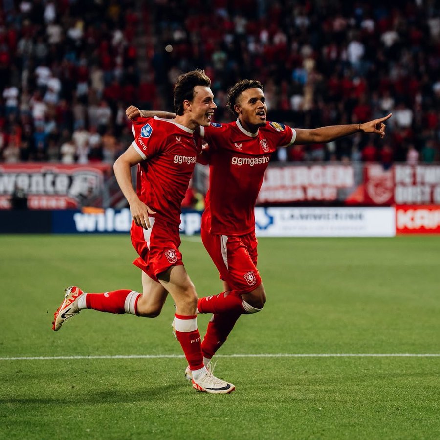 Twente Thrash Dunajska Streda 6-0 in Conference League