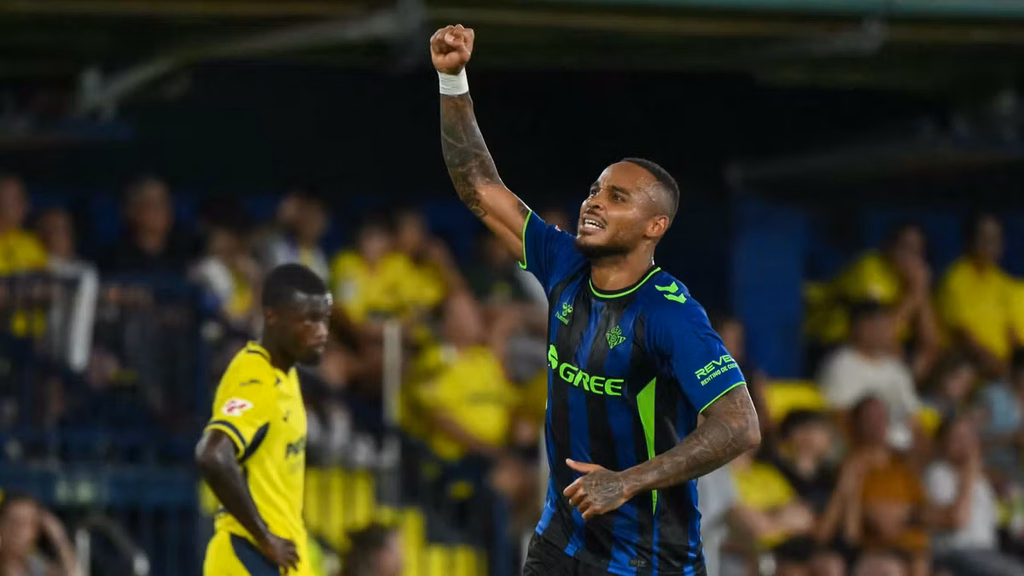 Real Betis Beat Villarreal 2-1 in LaLiga Comeback