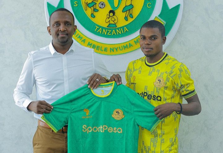 Maxi Nzengeli Ahusishwa na AS FAR Rabat ya Morocco