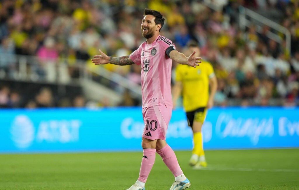 Lionel Messi Akishangilia Bao Lake Dhidi ya Columbus Crew