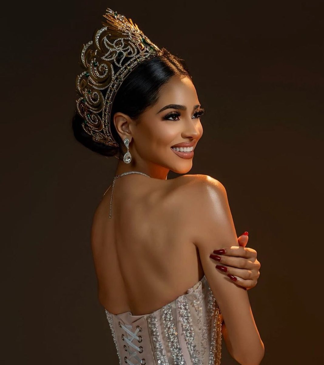 Jihan Dimack Apata Sapoti Kubwa Akiiwakilisha Tanzania Miss Grand International 2026