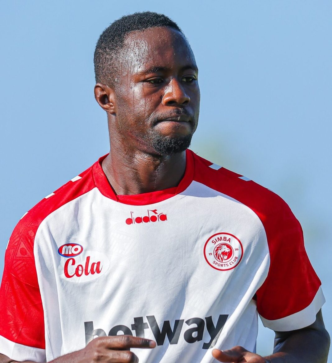 Simba Yaanza Mpango wa Kumbakisha Libasse Gueye Baada ya Kung’ara