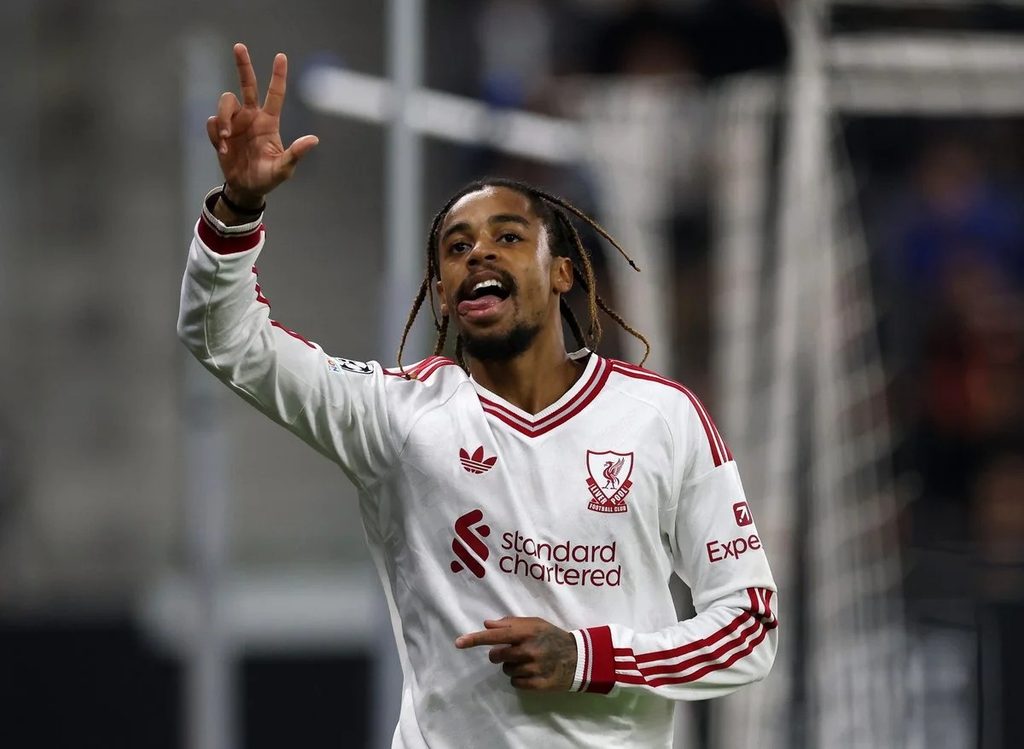 Bradley Barcola Akishangilia Bao la Liverpool Dhidi ya LASK