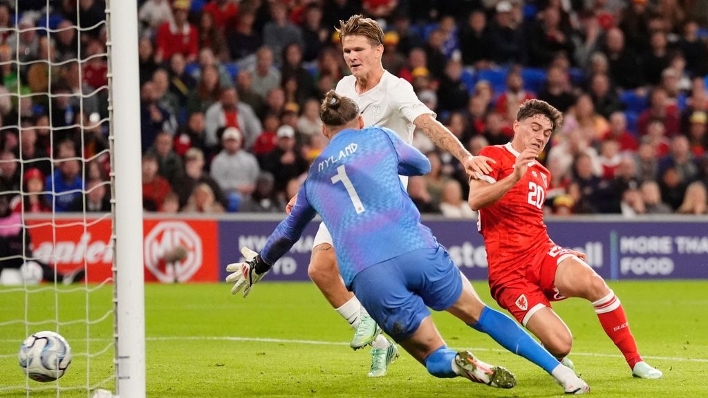Harakati za Mpira Katika Pambano la Wales na Norway