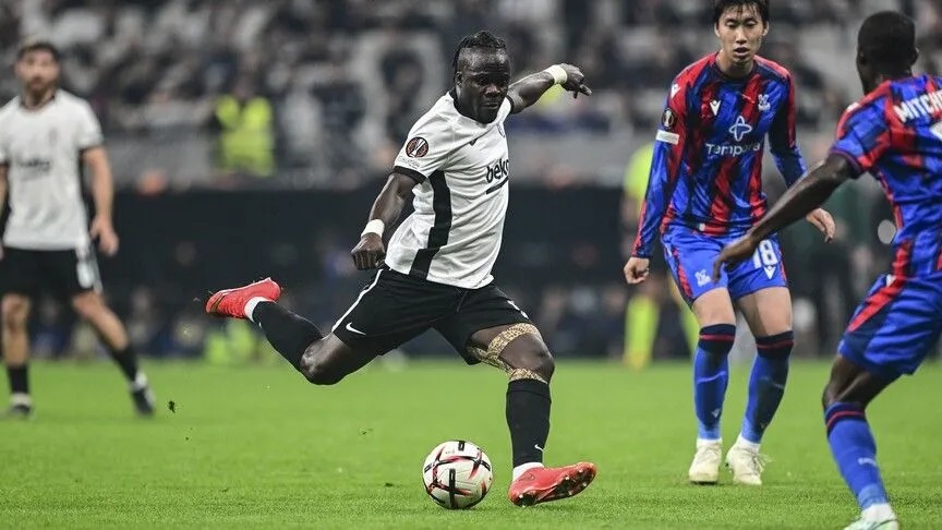 Beşiktaş 2-2 Crystal Palace: Olaitan Afuta Uongozi
