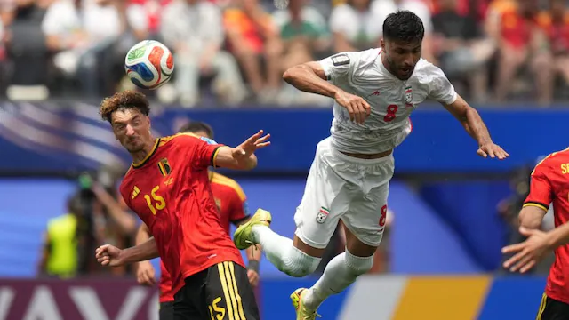 Iran player attacks during World Cup match