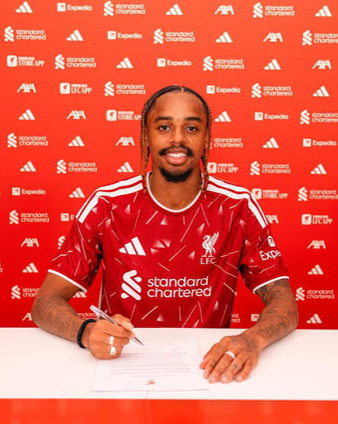 Liverpool Sign Bradley Barcola from PSG in £123m Deal