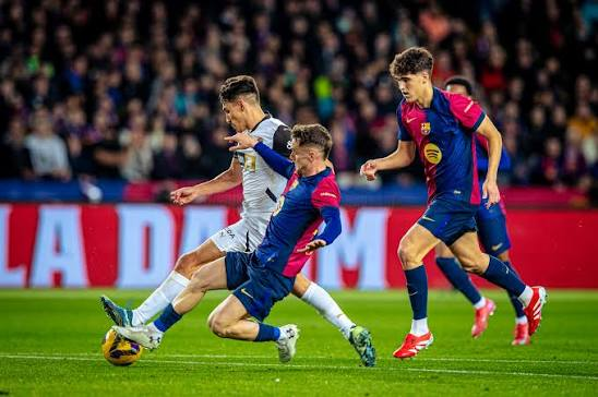 Valencia 0-5 Barcelona: Yamal Brace Sends Barca Top by Three
